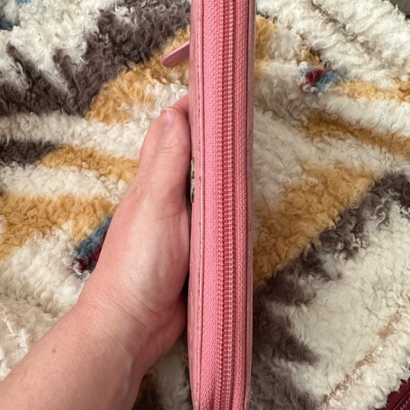 Pink long Chanel wallet - Picture 8 of 10